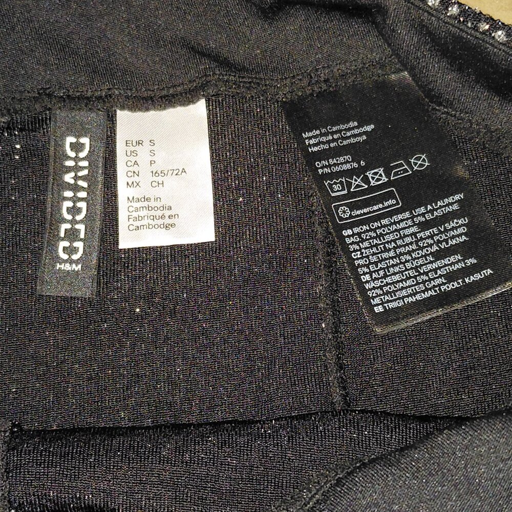 Divided by H&M High-Waisted Sparkly Black Mini Shorts Women's Small - Picture 7 of 10